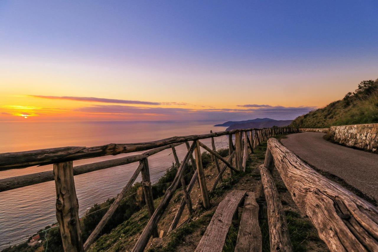 مبيت وإفطار سان ماورو سيلينتو Cilento المظهر الخارجي الصورة